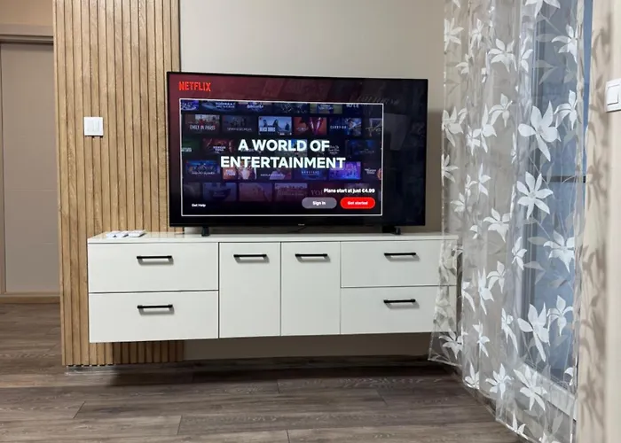 Danny Welcomes 아파트 *